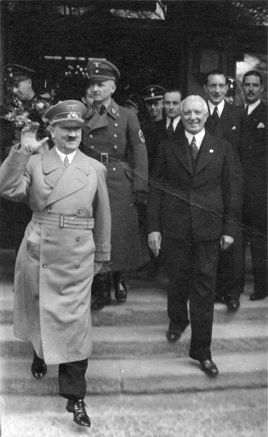 Adolf Hitler and Fritz Gabler leaving the Hotel Europäischer Hof in Heidelberg